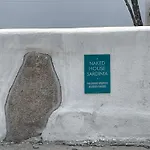 Naked House Sardinia Apartment
