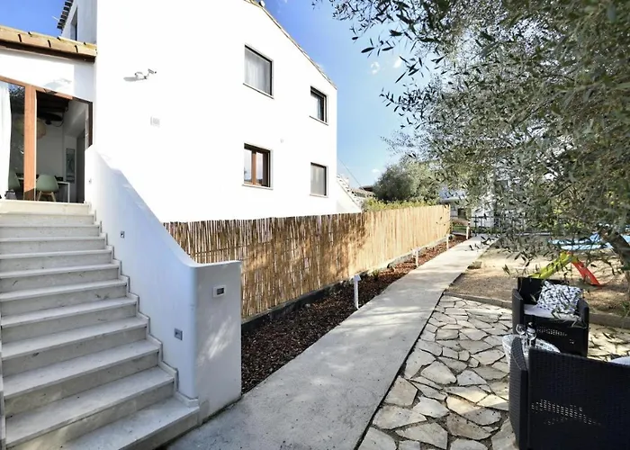 Naked House Sardinia *